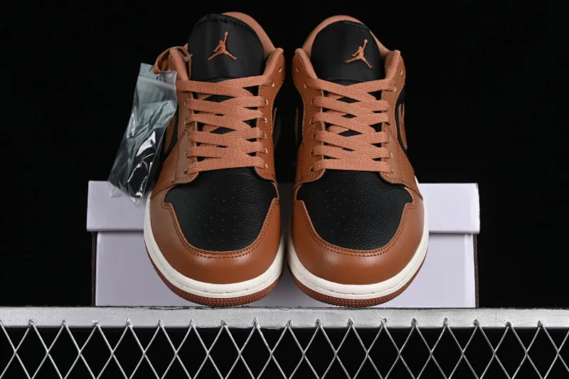 All categories Air Jordan Jordan series basketball shoes Air Jordan 1 Low Z version Air Jordan 1 Low AJ1 Joe 1 black mocha low-top cultural casual sneakers DC0774-021